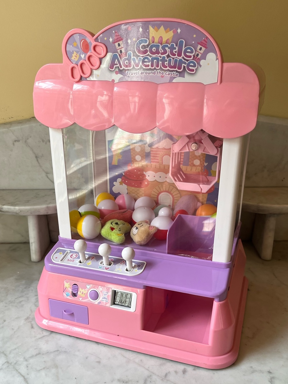 Mini Claw Machine Game
